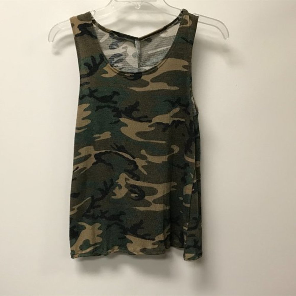 NWOT B Envied Camo Stretch Tank Top Made in USA